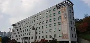 本館(2017年11月)