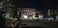 大学図書館の夜景