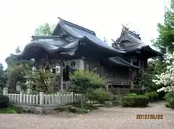 拝殿・本殿