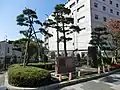 5.首尾の松跡碑