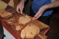 調理（血管やすじを取り除く）