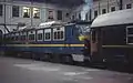 251-024号機国際寝台車会社の寝台車を牽引しマドリードに到着（1991年）