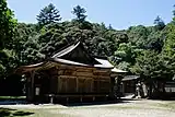 拝殿および幣殿（重要文化財）