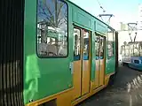 中間車体は低床構造であった（2007年撮影）