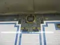 "116"と描かれたカルトゥーシュ