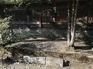 若宮八幡神社の礼拝所（本殿礼拝所左側）