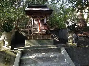 頒魂神社小祠