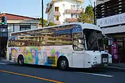 独自塗装が施されていたレトロバス（4R12）