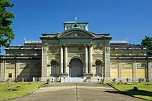 奈良国立博物館本館