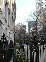 シティ・ホール・パークから見たビル