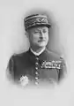 1936年に撮影されたフランス陸軍のポール・アザン将軍。将官の礼装用ケピには柏葉の飾りが施される