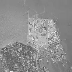 1961年5月6日撮影の福岡市荒津地区の航空写真
