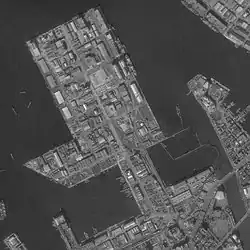 1975年12月1日撮影の福岡市那の津地区の航空写真