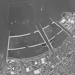 1983年10月12日撮影のシーサイドももち地区の航空写真