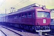 800系改造の伊賀線880系