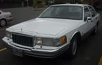 1990年 リンカーン・タウンカー・エグゼクティブシリーズ