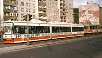 ベルリン市電で試運転が実施されたブレーメン市電の超低床電車・GT6N形（1991年撮影）