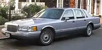 1993-1994年 リンカーン・タウンカー・シグネチャーシリーズ