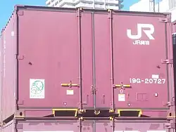 塗装変更後の19G-20727。(茨城県/土浦にて、2022年12月18日撮影)