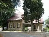 旧熱塩駅舎（現 日中線記念館）（駅前側より）