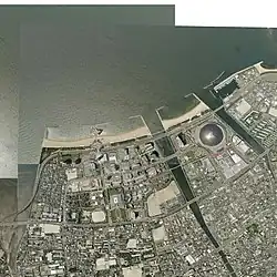 2007年7月27日撮影のシーサイドももち地区の航空写真