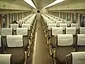 F編成普通車（簡易リクライニングタイプ）
