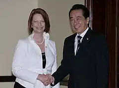 日本の菅直人内閣総理大臣と（2010年10月4日）