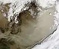 2010年11月11日に山東半島と華北平原の大部分を覆う砂の風が中国北部を横切って吹き荒れた。