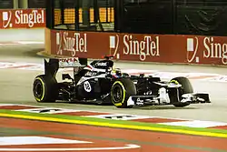 シンガポールGPでパストール・マルドナドがドライブするFW34