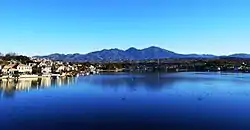 ミッションビエホ湖からの眺め