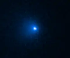2022年1月8日にハッブル宇宙望遠鏡によって撮影されたベルナーディネッリ・バーンスティーン彗星