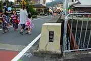 支流国領川。