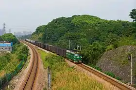貨物列車（半山附近）