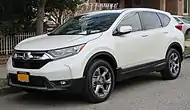 ホンダ・CR-V、2列シートコンパクトクロスオーバー。Cセグメントプラットフォームを基礎とする。いくつかの市場では3列シートがオプションとして提供されている。
