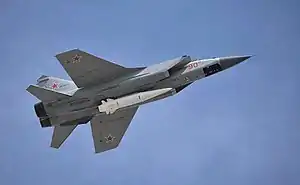 h-47M2 キンジャール ALBMを搭載するMiG-31K