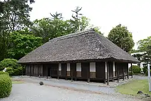 裾野市中央公園内に所在する旧植松家住宅の外観