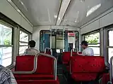 車内