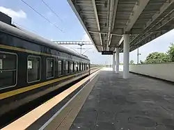 攸県南駅のホーム