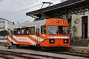 1990年に製造された2軸車のBe 2/2形（2019年撮影）