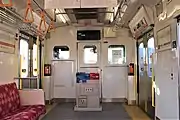 LCD車内案内表示器・乗車整理券発行機・運賃箱が設置された車内