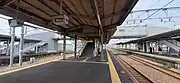 エレベーター付きの跨線橋