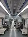 312x12編成の車内。