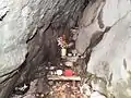 窟内部