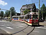 後方車体には運転台がない（3089）