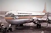 トランスオーシャン航空のボーイング377
