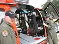 HH-65 ドルフィンのパイロット（アメリカ沿岸警備隊）
