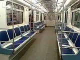 車内（81-717.6K形）