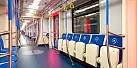 車内（座席折り畳み時）（81-766.2/767.2形）