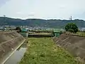 第二寝屋川最初の橋である萬右衛門橋より上流のラバーダムを望む。