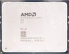 キャリアなしのAMD EPYC 7702サーバ向けプロセッサ